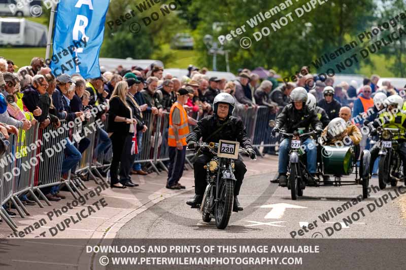 Vintage motorcycle club;eventdigitalimages;no limits trackdays;peter wileman photography;vintage motocycles;vmcc banbury run photographs